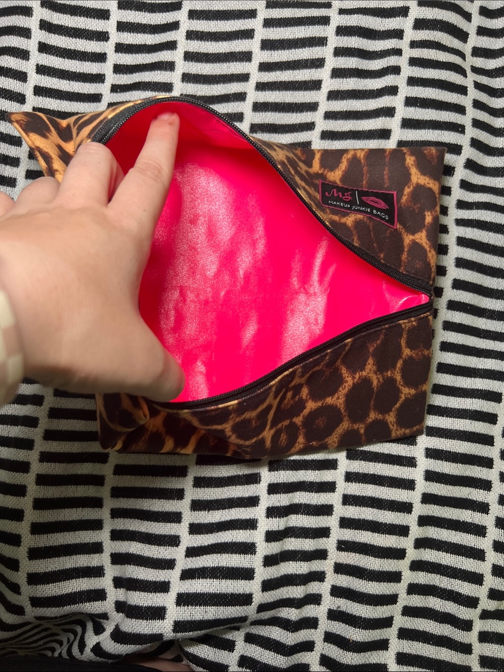 Bundle of 2! Leopard Print Cosmetic Pouches Set with Pink Tassel Accent - Picture 6 of 6